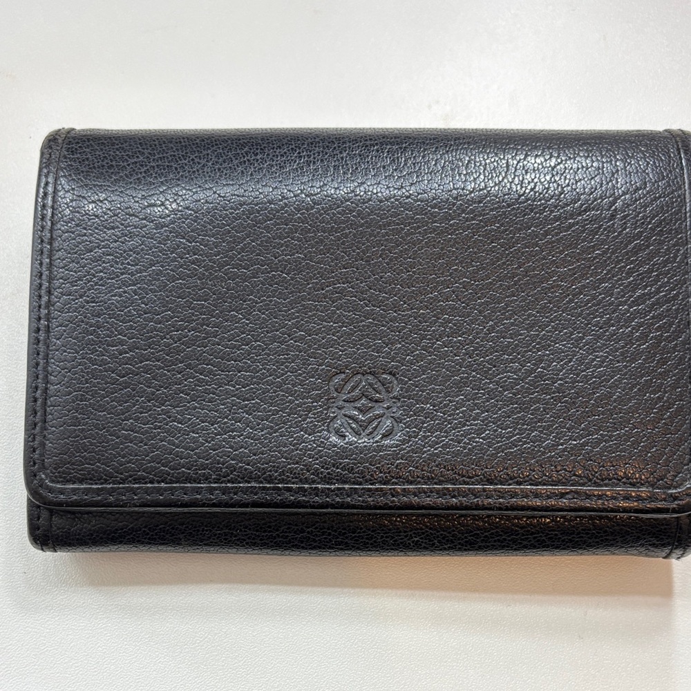 Loewe wallet